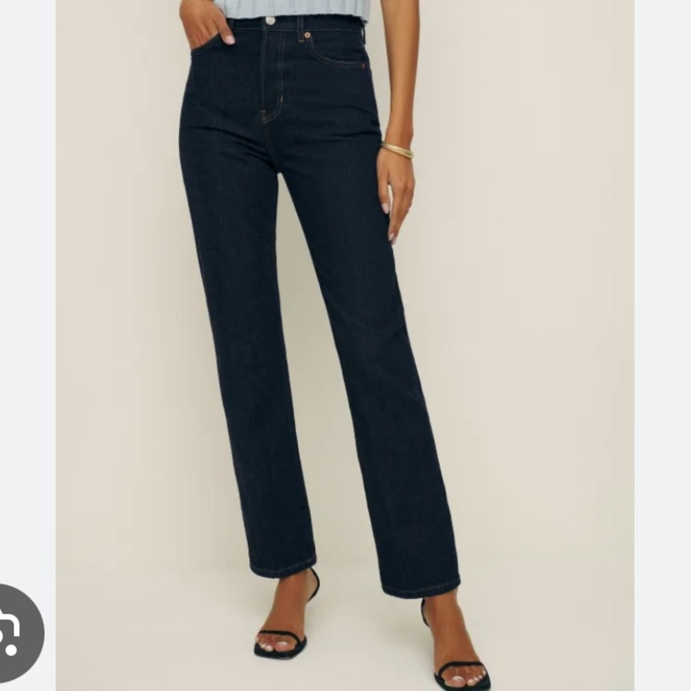 Reformation High-Rise Straight Jeans in Dark Indigo - Picture 9 of 12